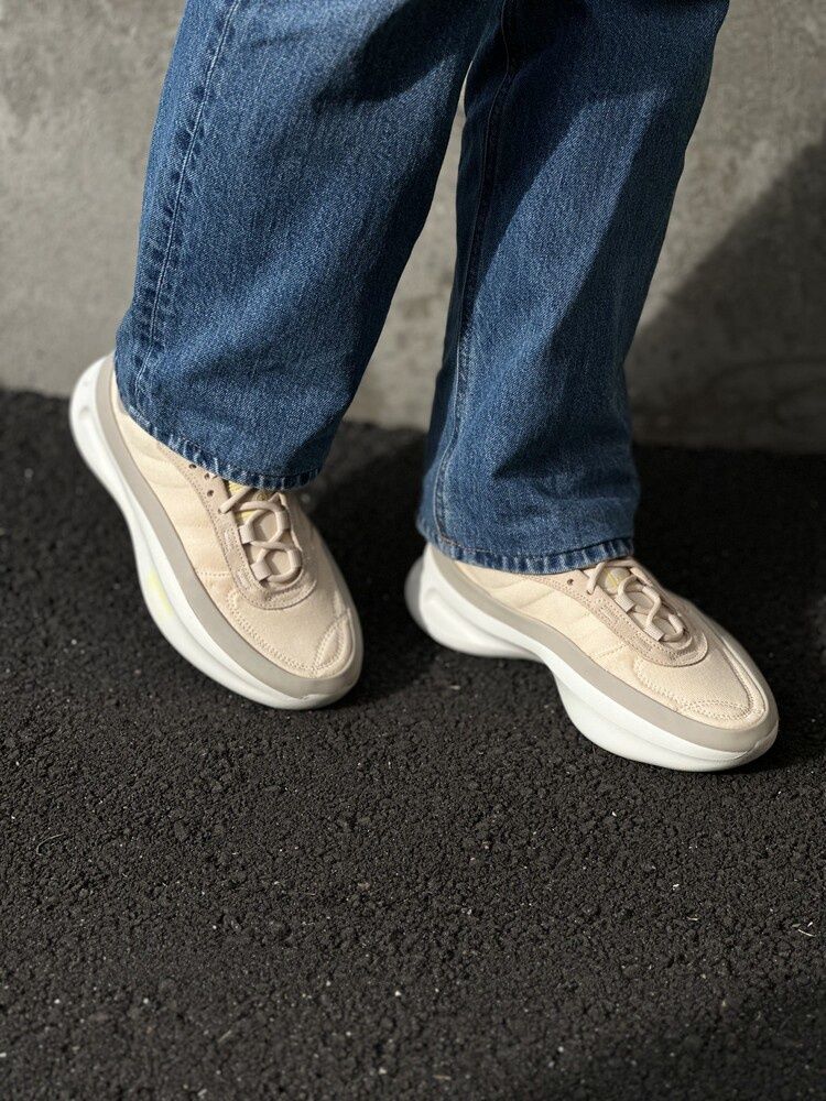 Кросівки  жіночі  Adidas Adifom 39р