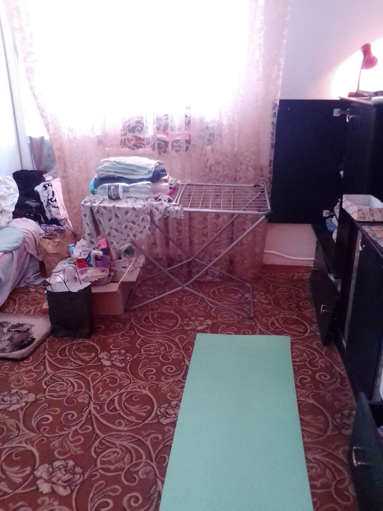 Продам квартиру 2 комнаты 2 этаж