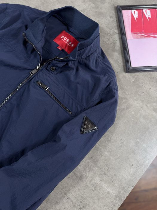 Вітровка Guess M