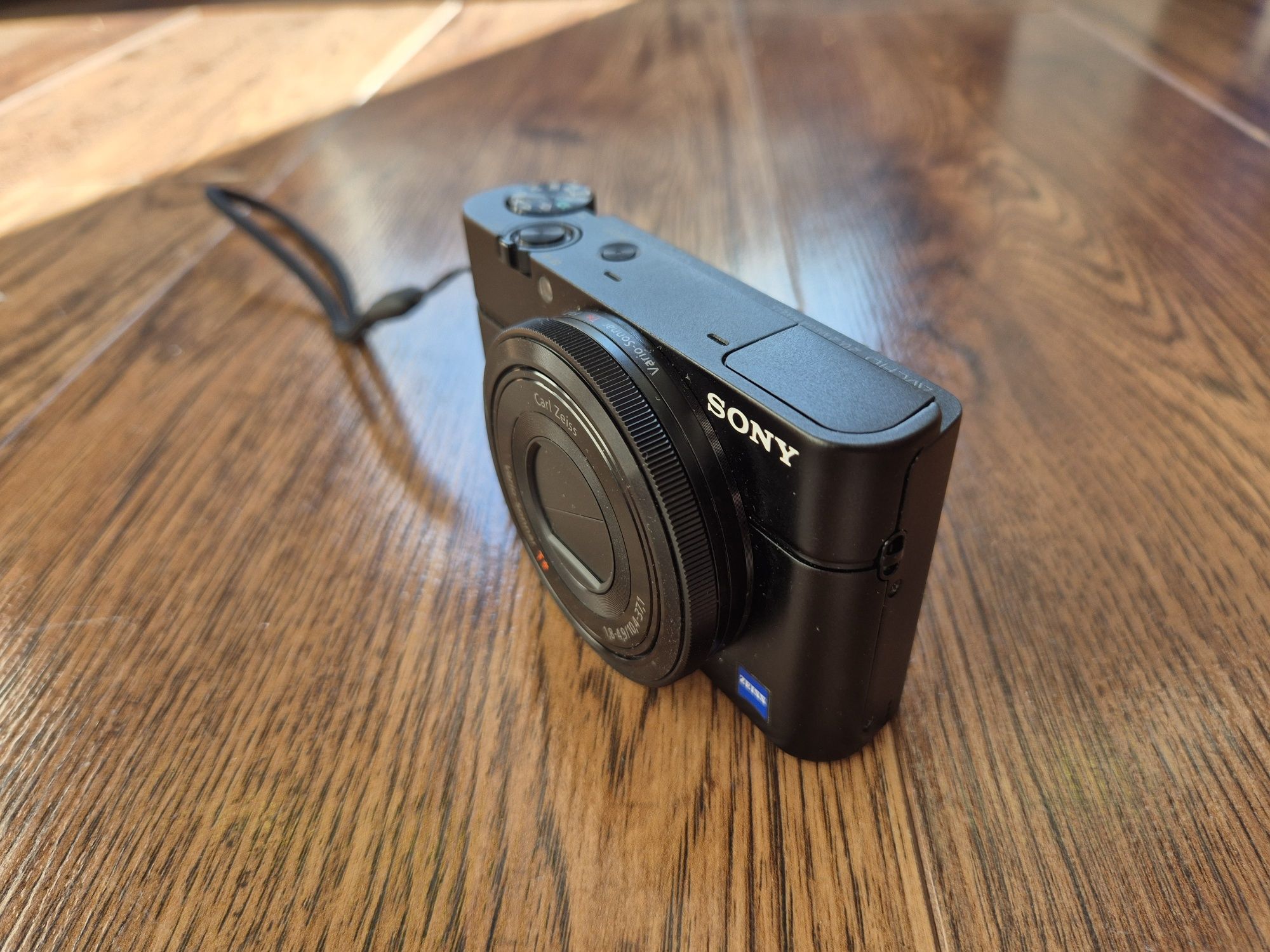 Aparat Sony Cyber-shot DSC-RX100