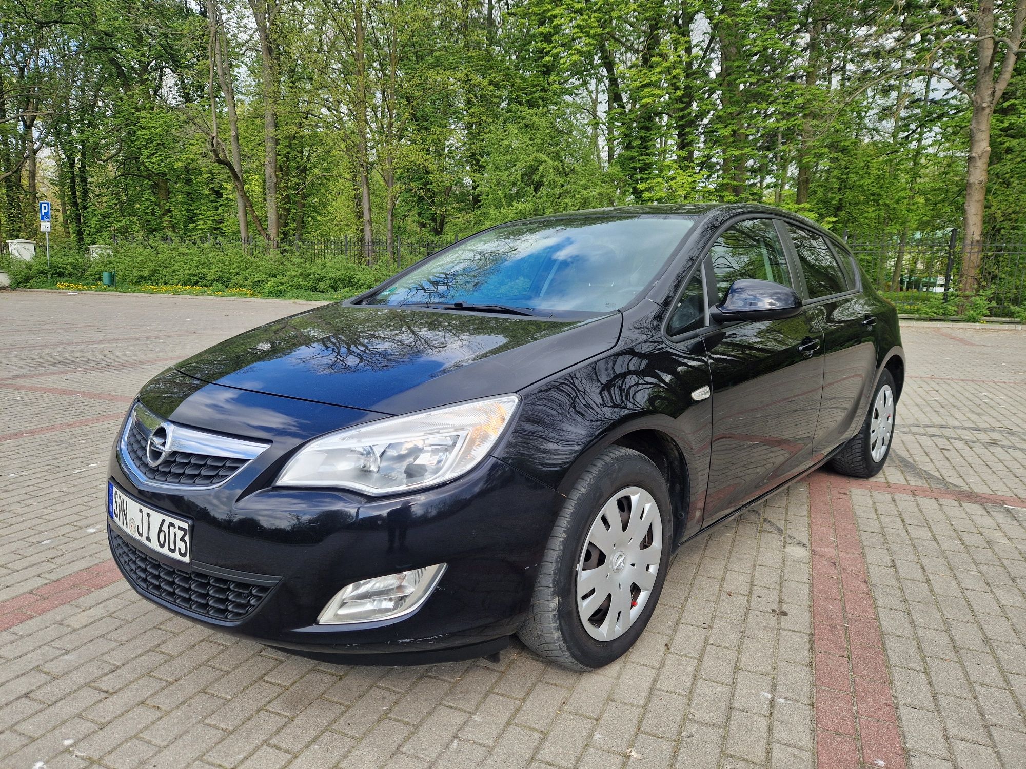 Opel Astra J 1.4 87Km ! Klimatyzacja Sprowadzony