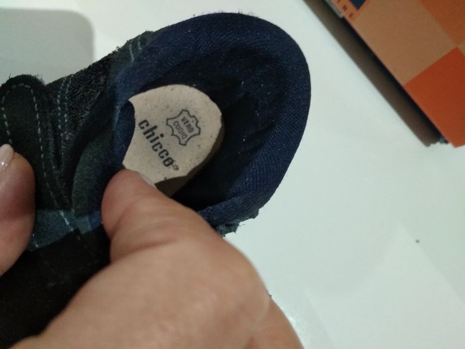 Botas chicco 22 azul ou castanho