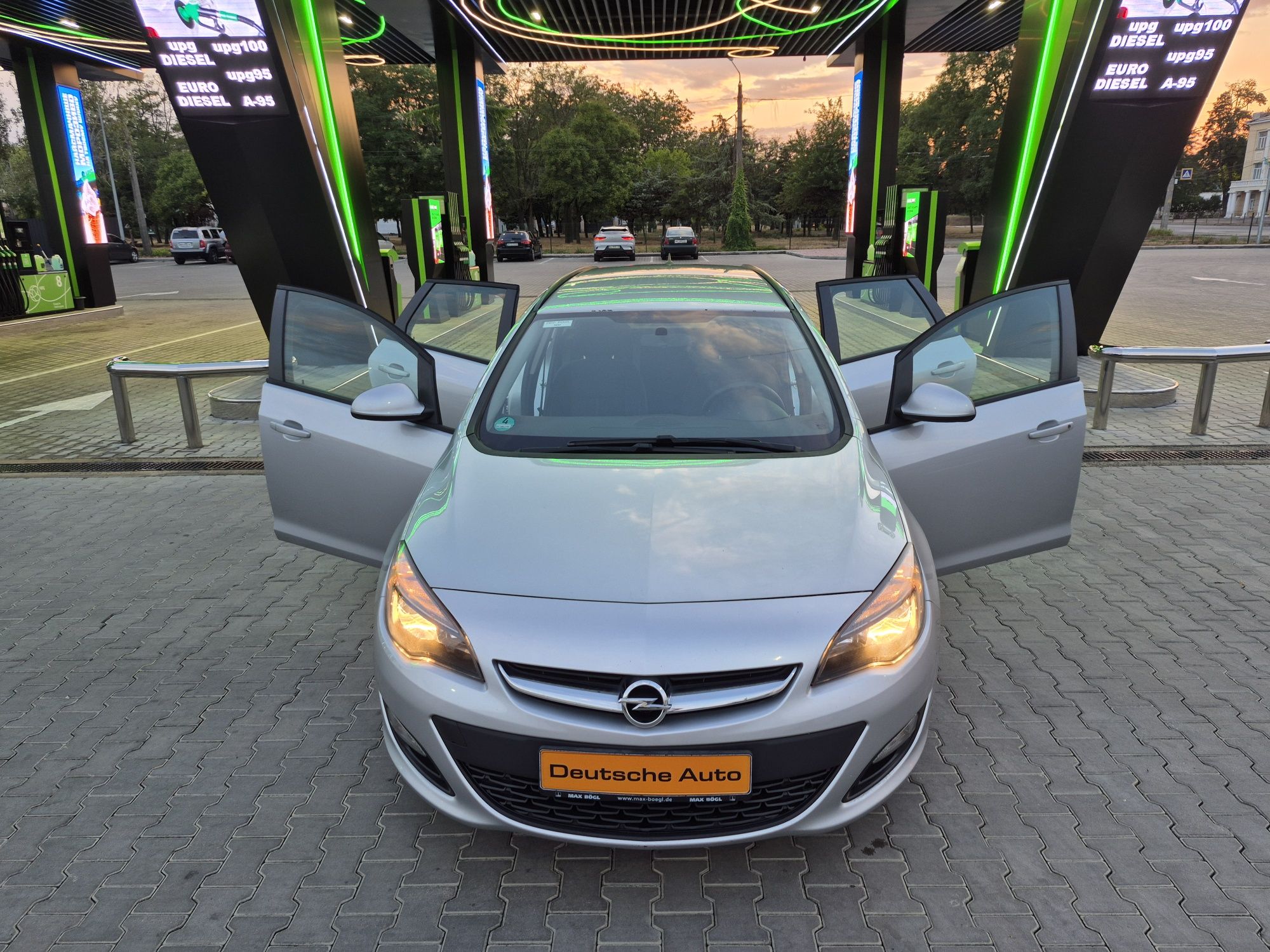 Продам Опель астра 1.6дизель.   Opel astra 1.6 Dizel