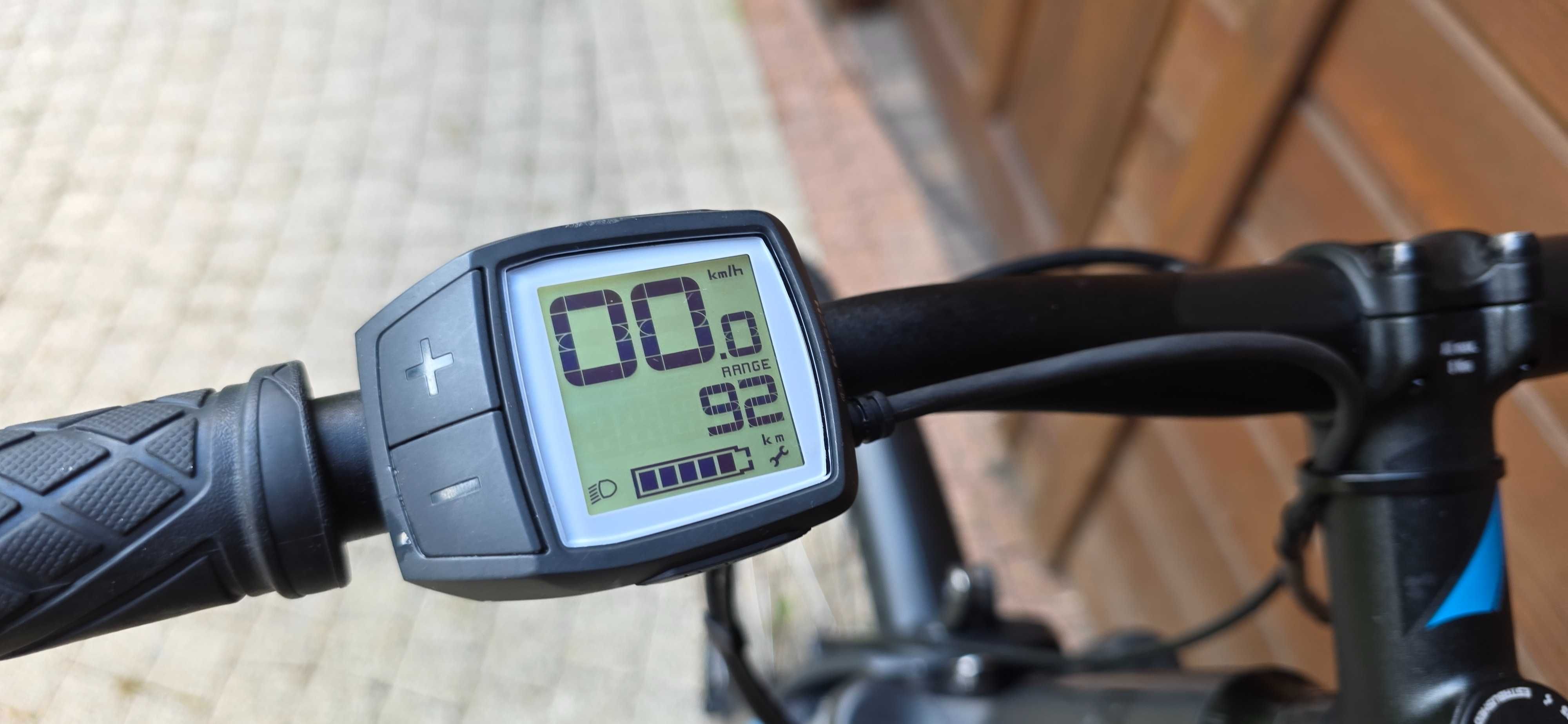 CUBE Cross trekking 28 ( M 159-179cm ) Bosch