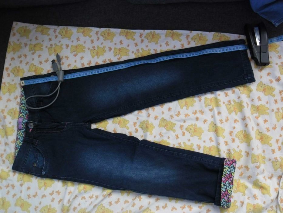 spodnie 122 / 128 podszyte/ ocieplone materiałem jak nowe, regulacja