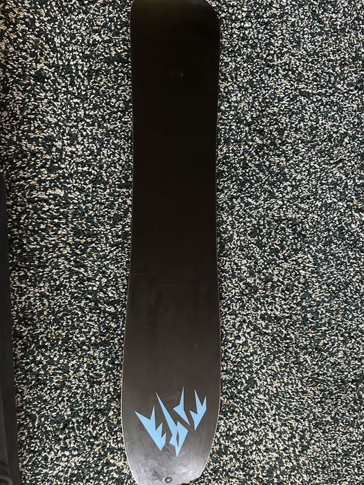 Snowboard Jones Mind Expander 154 como nova.