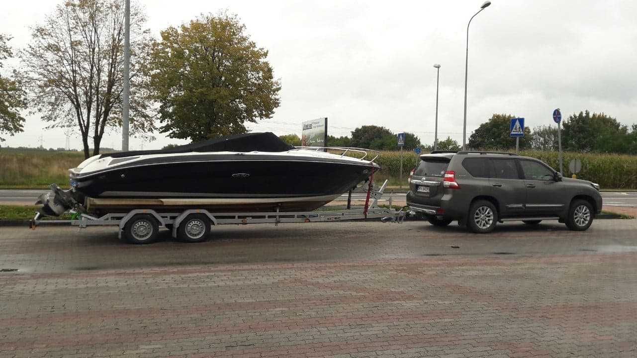 łódź motorowa sea ray 210 sse z kabiną 2016 rok