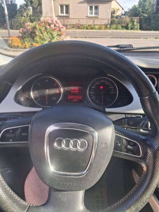 Sprzedam Audi a4b8 lub zamiana na busa