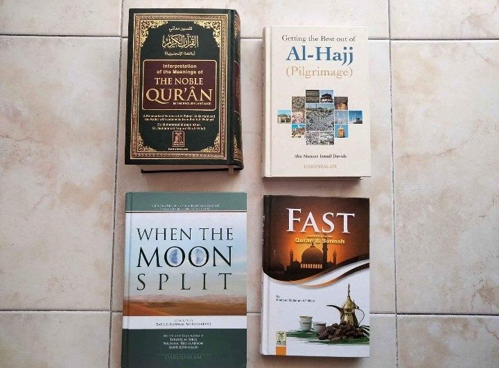 Vários livros diversos