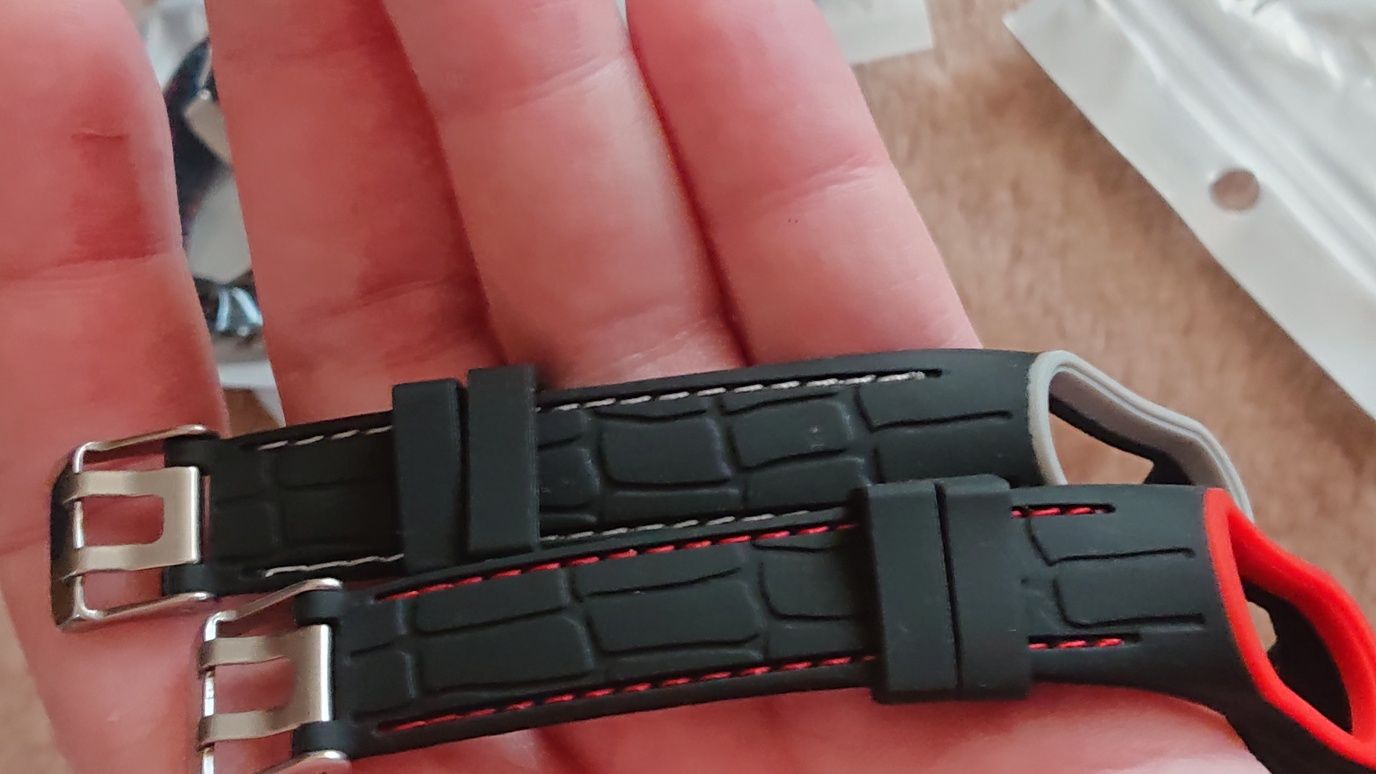 Ремінець селіконовий на смартфон годинник  
Xiaomi Mi Band 3,4,5,6..
Я