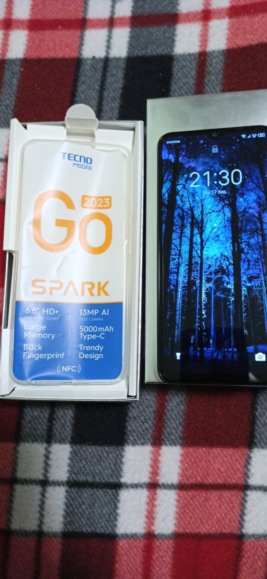 Смарфон Tecno Spark Go 2023