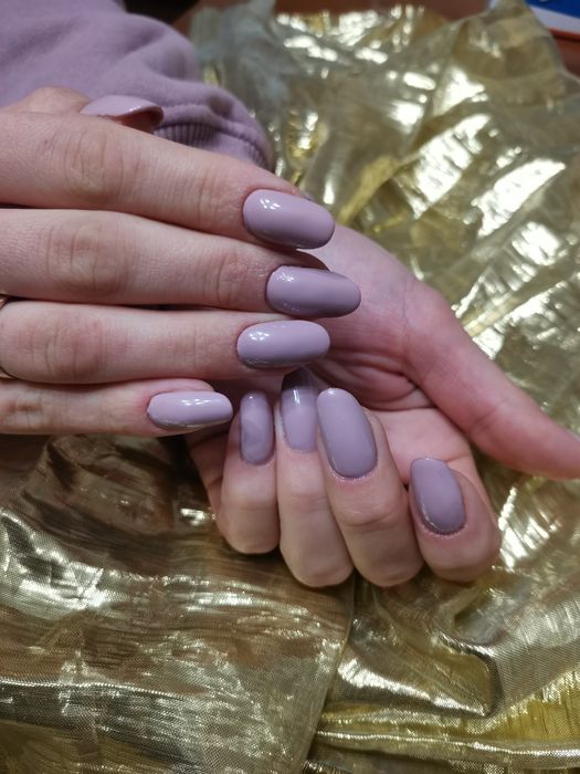 Manicure hybrydowe Przedłużanie Paznokci Wolne terminy