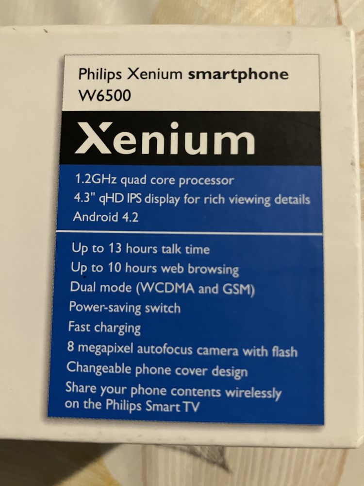 Philips Xenium W6500 smartfon, telefon