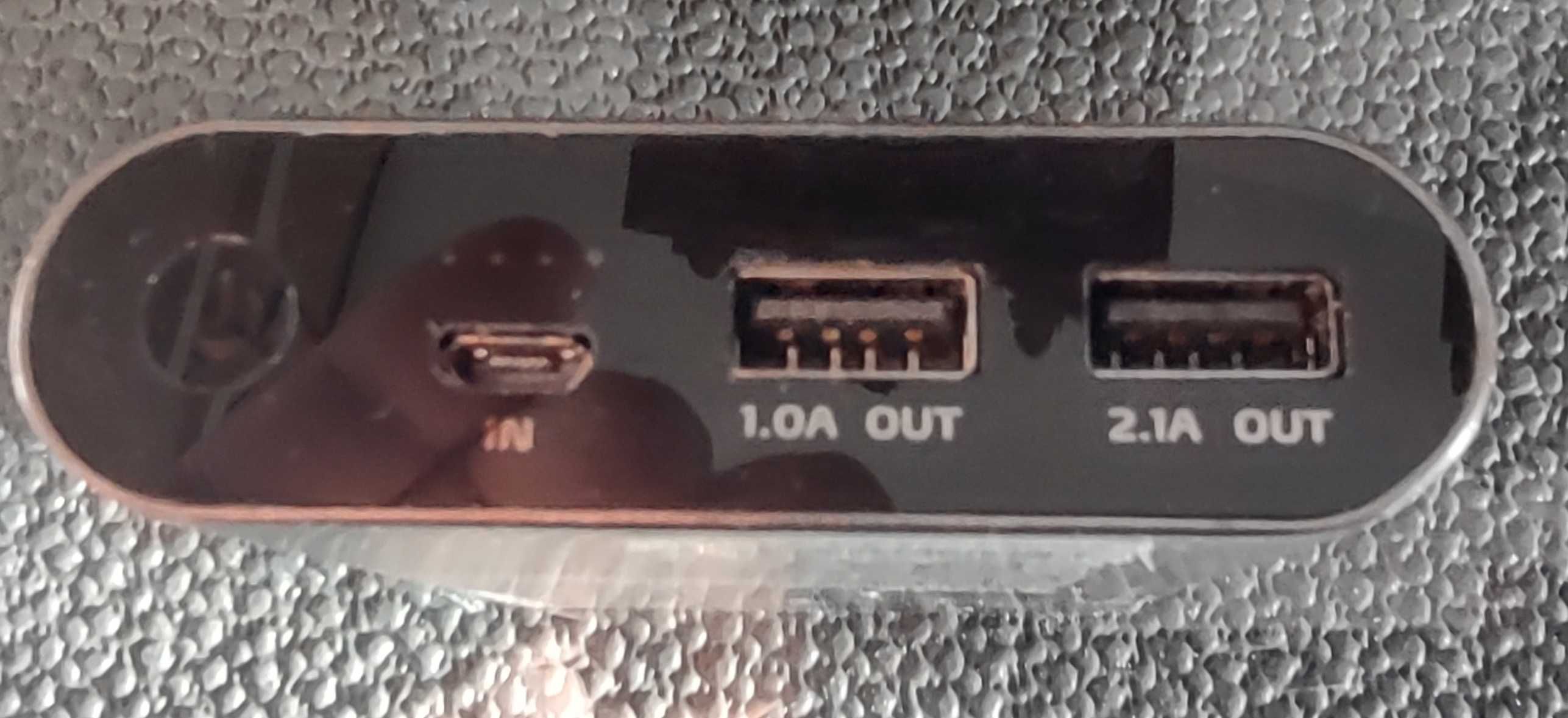 Powerbank ADATA PV110 dwa wyjścia. Sprawny