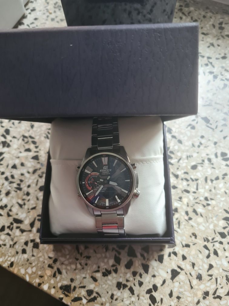 CASIO Edifice Zegarek Solarny