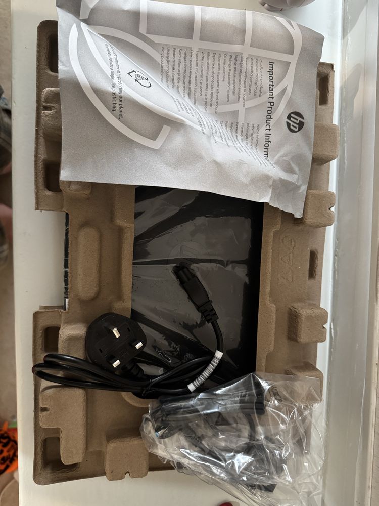 HP 15s-fq0004na | 15.6” Full HD | SSD 128 ГБ | Новий стан