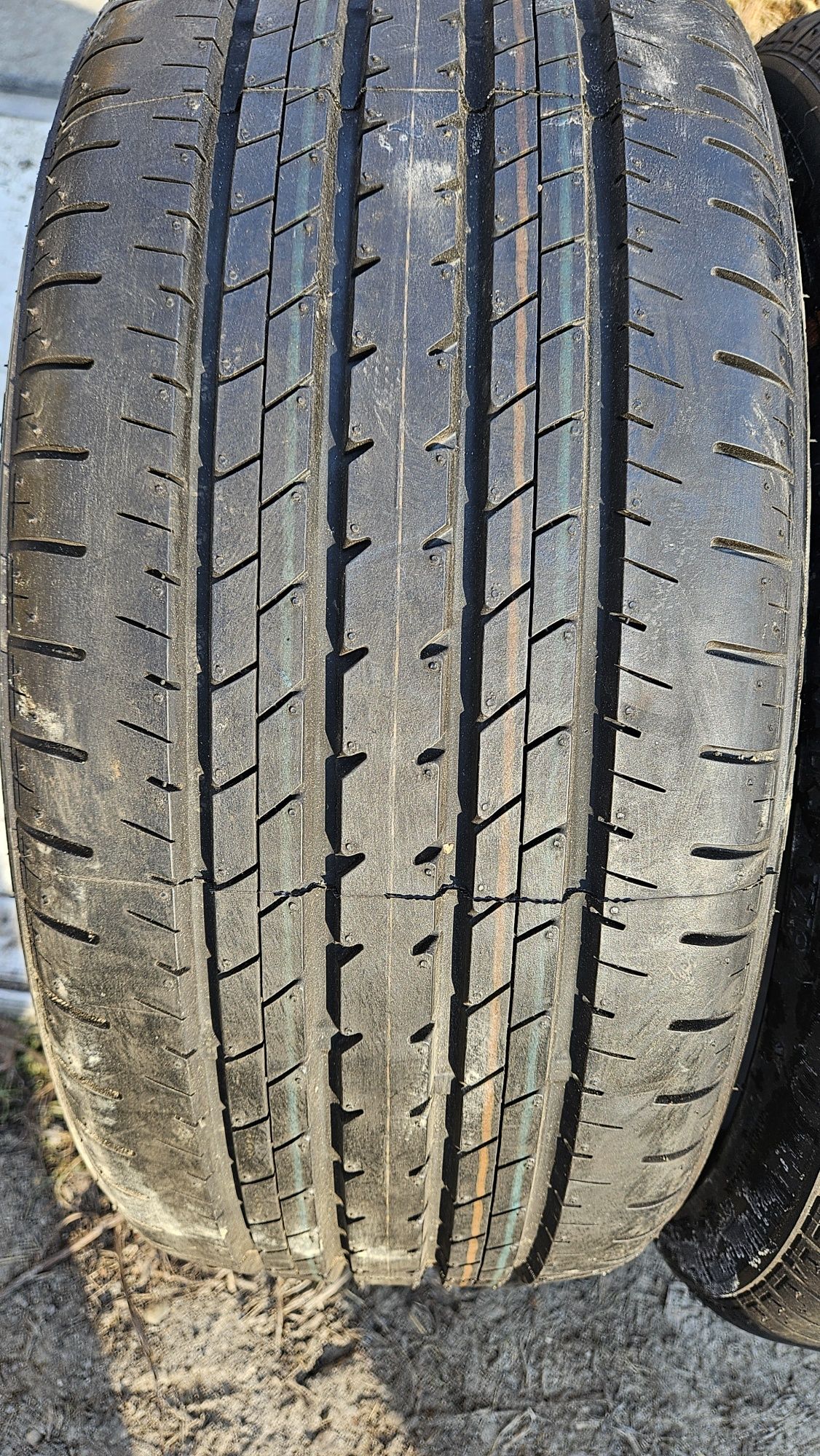 2szt 225/40/18 Bridgestone DEMO dot1719r LATO
