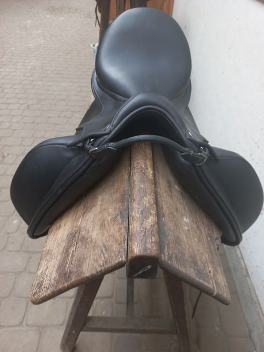 Na sprzedaż siodło ErrePlus Vittoria 18'