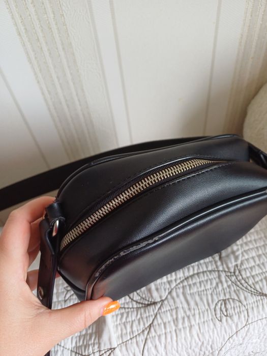 Сумка  кросс-боди ,calvin klein, оригинал, кожа