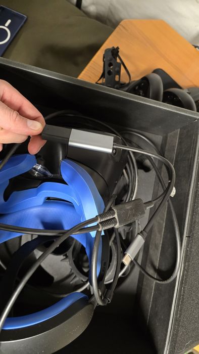 Vr-шлолом Oculus Rift S
ТТПродаю VR-шолом Oculus Rift