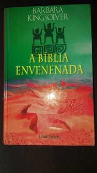 A Bíblia Envenenada, de Barbara Kingsolver