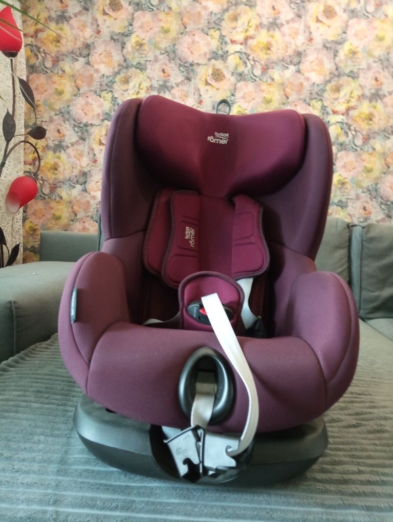 Автокрісло  "Britax RomerTriflix 2"