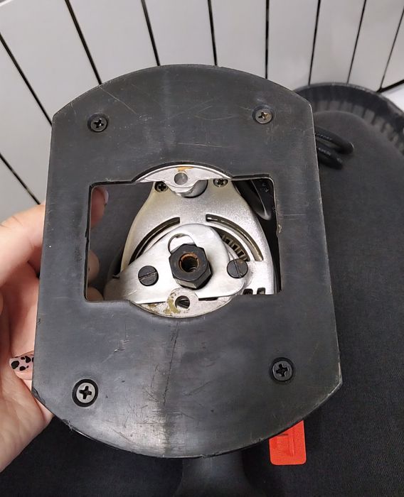 Продам аккумулятор гравер фрезер  станок  для заточки  Dnipro-M  12в