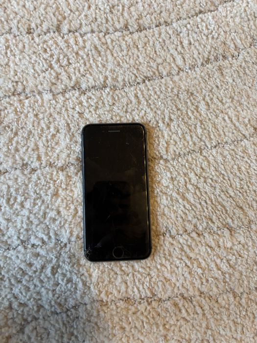 Iphone 7 w stanie niewiadomym