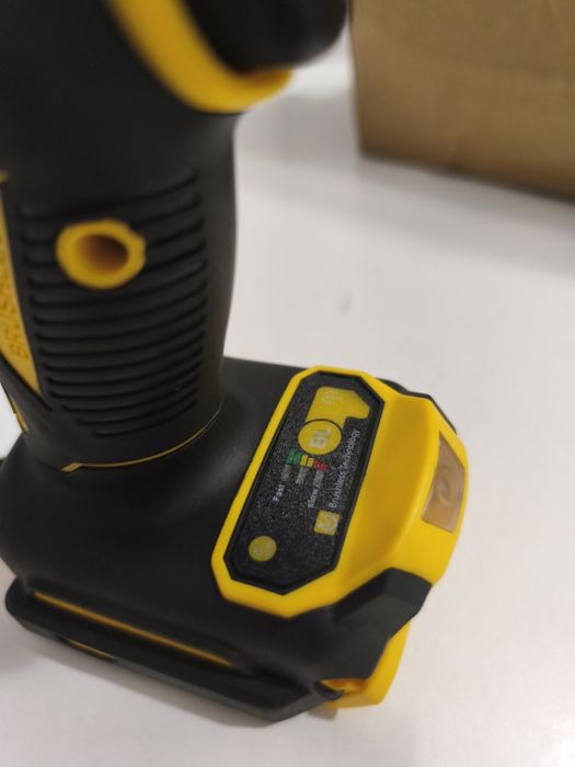 Nowa wiertarko-wkrętarka akumulatorowa DeWalt DCD805