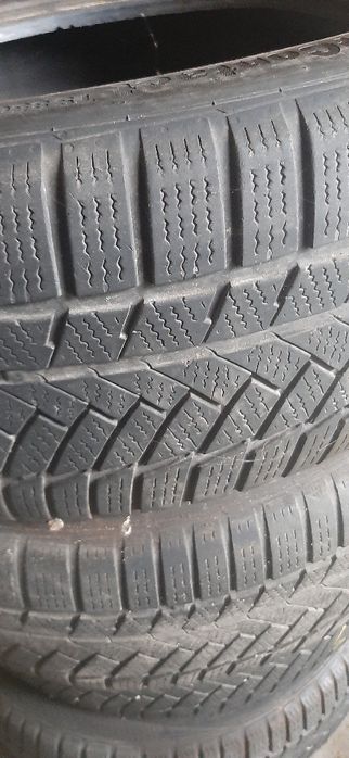 Opony Continental zimowe 227/55/r17
