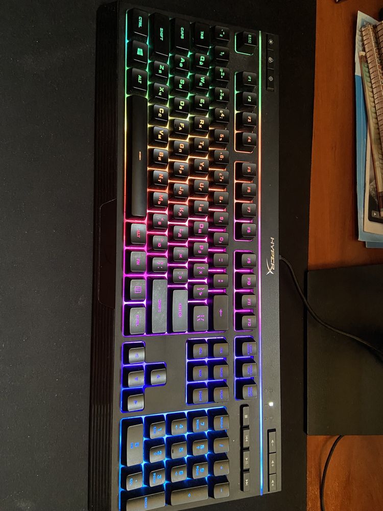 Клавіатура HyperX Alloy Core RGB б/у 8/10