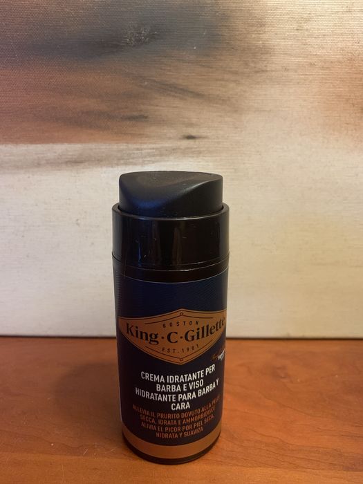 Creme Hidratante para Cara e Barba Gillette King C