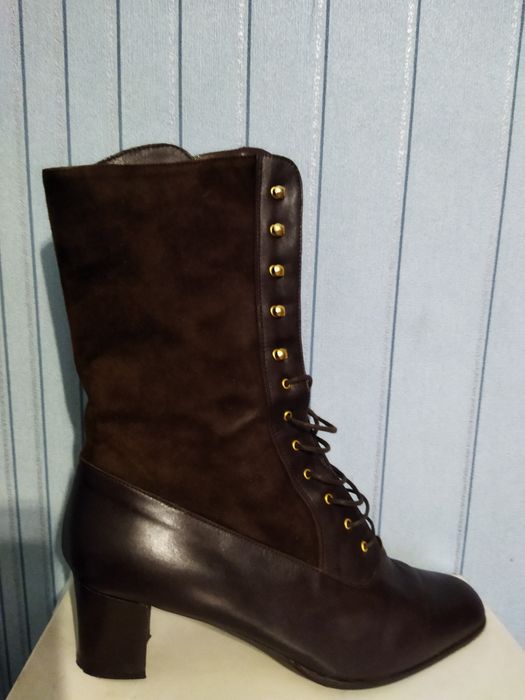 Чобітки нові, шкіра Італія 39 розмір