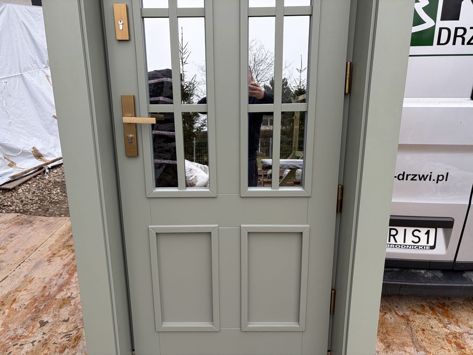 Drzwi zewnętrzne drewniane OD RĘKI Amerykańskie Cała Polska montaż