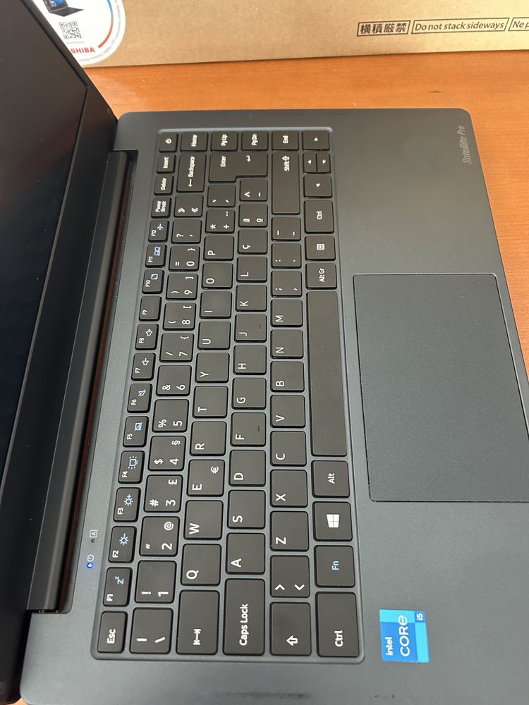 Portátil Toshiba Dynabook |  i5-1135G7 - 16 GB RAM - 14''