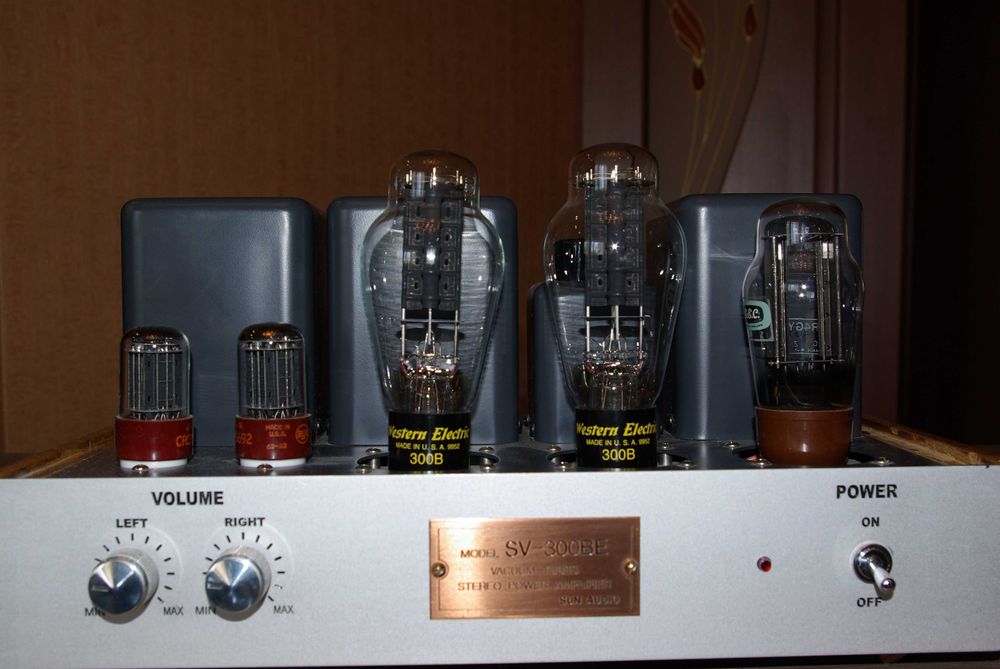 Японский ламповый усилитель  SUN AUDIO SV-300B