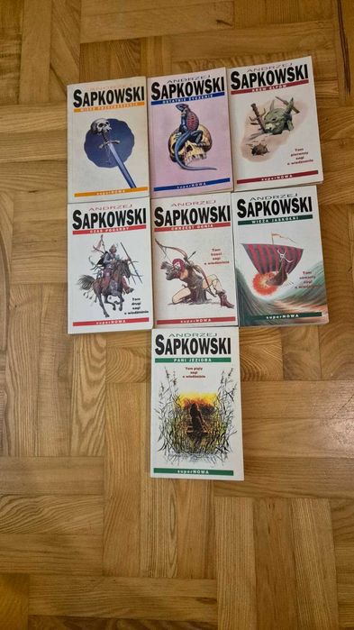 Pakiet Wiedźmin 7 tomów superNOWA (Saga + Opow.)