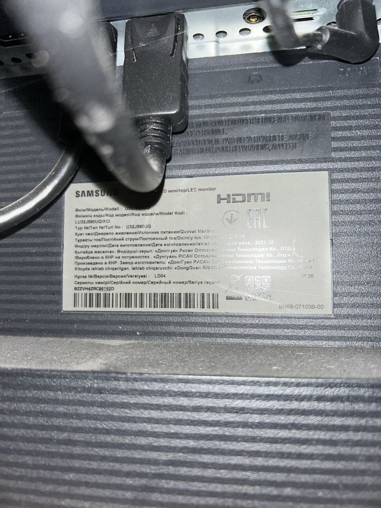 Монітор 31.5" 4к Samsung LU32J590UQIXCI