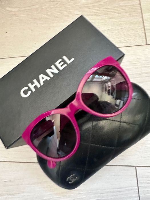 Okularych chanel boy brick