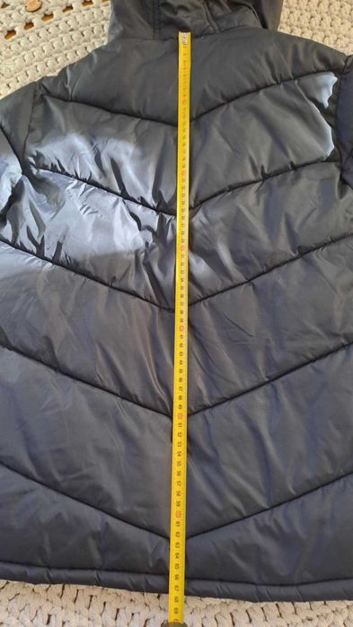 Kurtka Reserved, chłopięca, czarna, r. 158