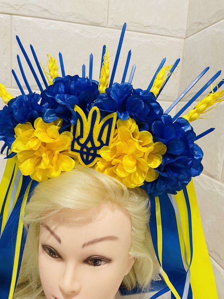 Український вінок з гербом жовто-блакитний