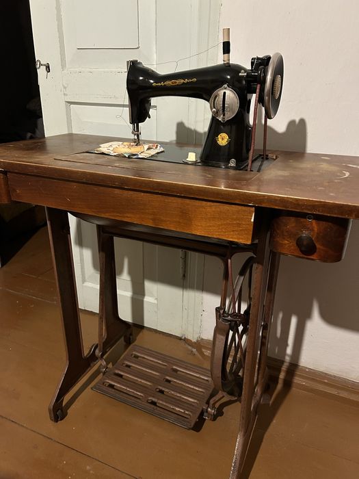 Швейна машинка ПМЗ ім.Калініна