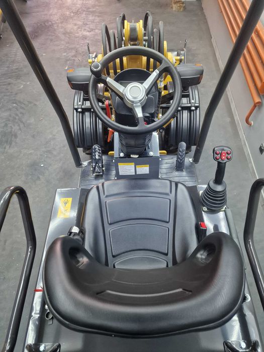 Ładowarka kołowa Berger Kraus BK906 silnik Perkins Euro 5