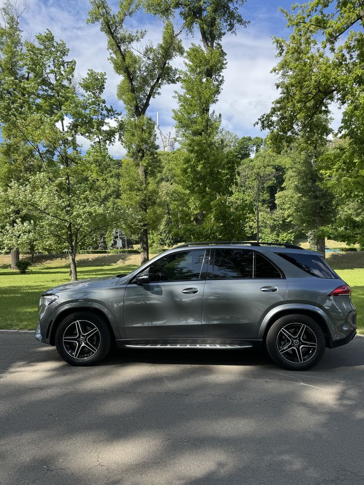 Продам Mercedes-Benz GLE300D 4 Matik