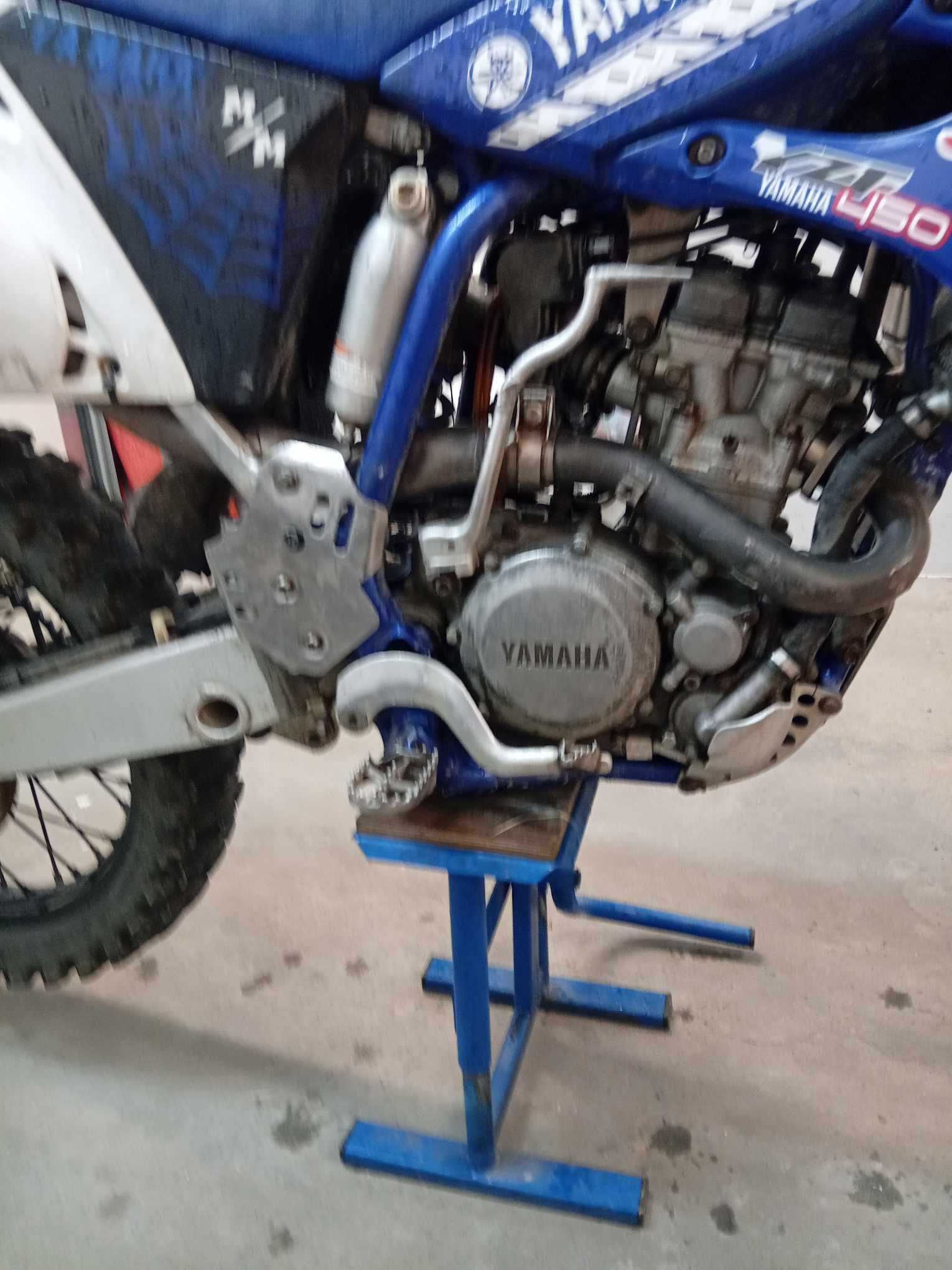 Cross Yamaha YZF 250 4T