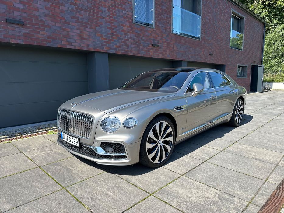Bentley Flying Spur Bentley Flying Spur W12 | Mulliner | PPF | VAT 23% | 1 właściciel
