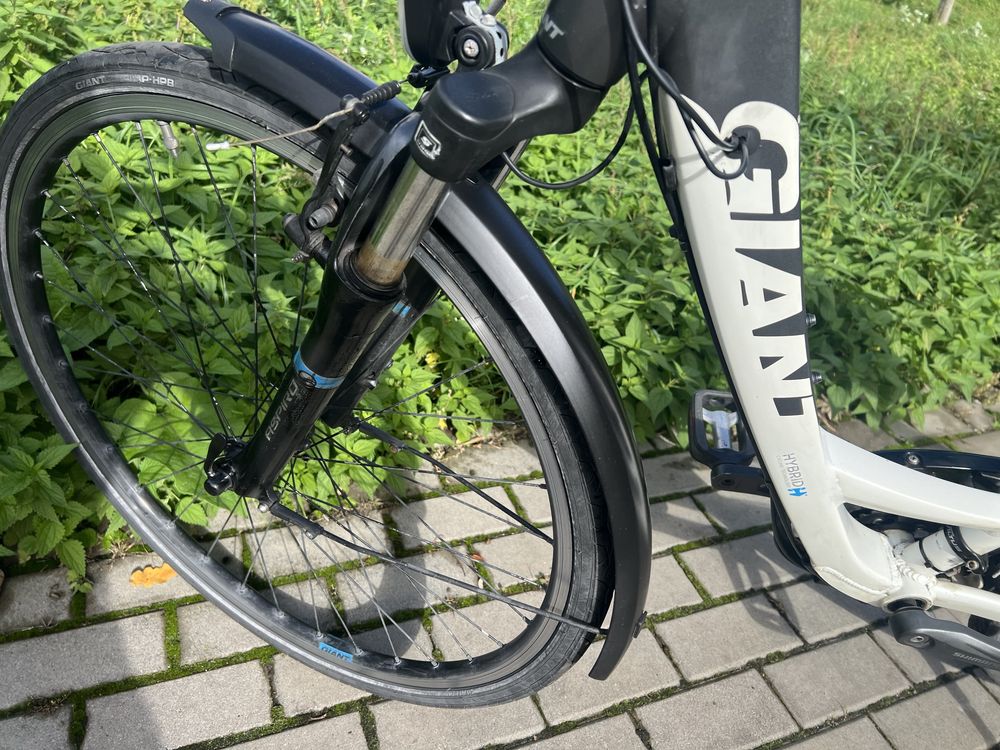 Fajny rower elektryczny GIANT ASPIRO 36V silnik z tyłu, DEORE /A