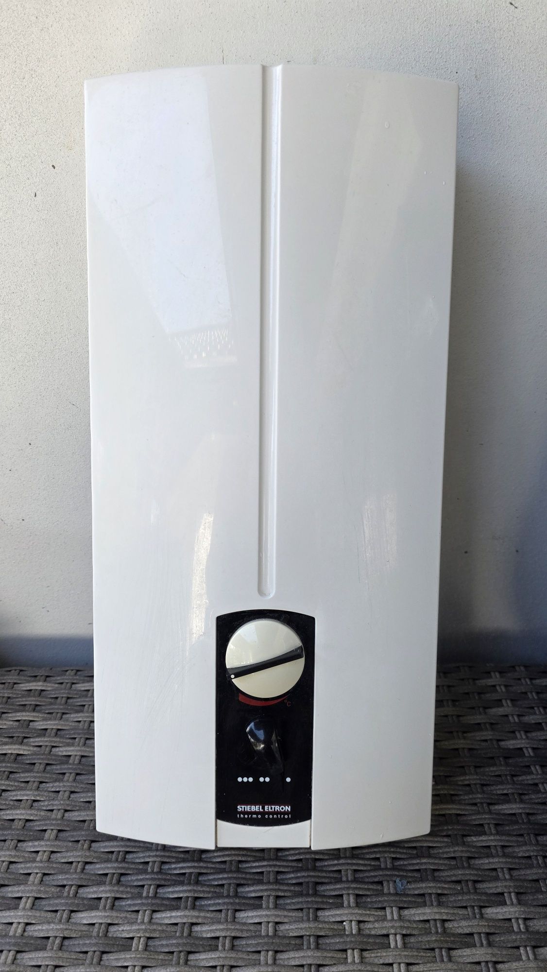 Podgrzewacz elektryczny Stiebel Eltron Thermo Control