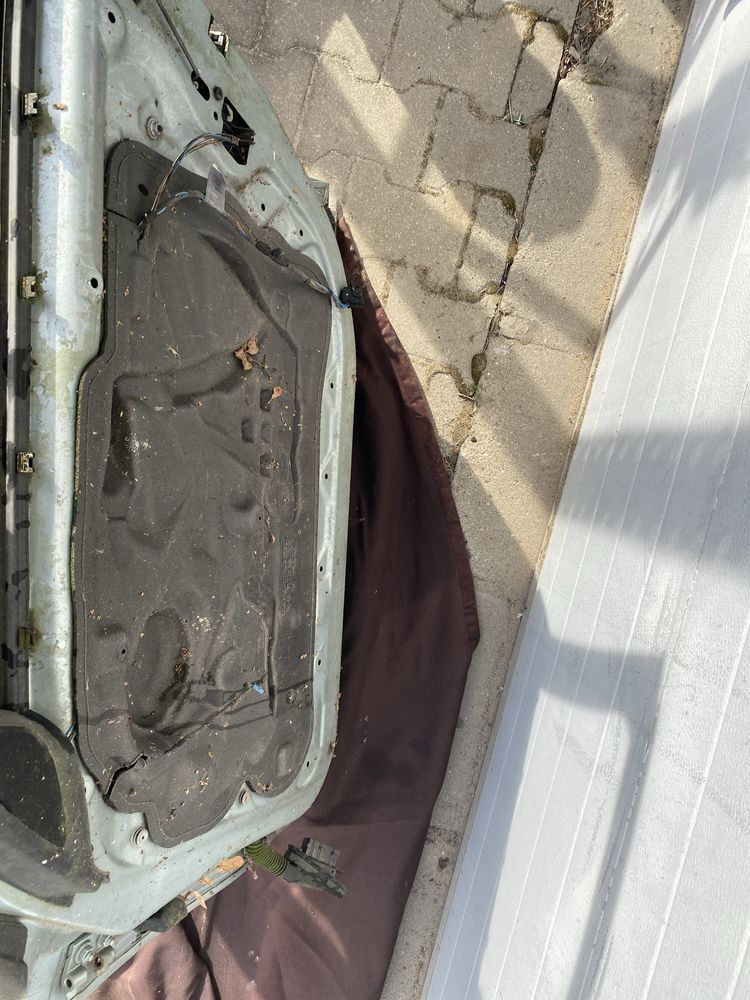 Drzwi prawy przod przednie bmw e87 kompletne