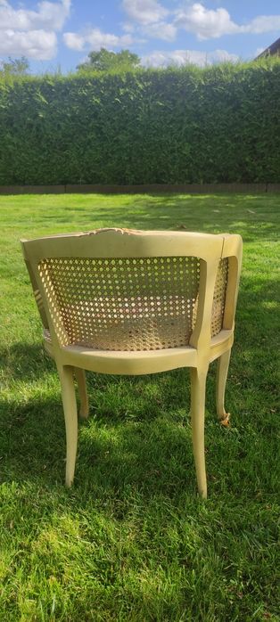 Krzesło fotel typu Ludwik dekoracyjny